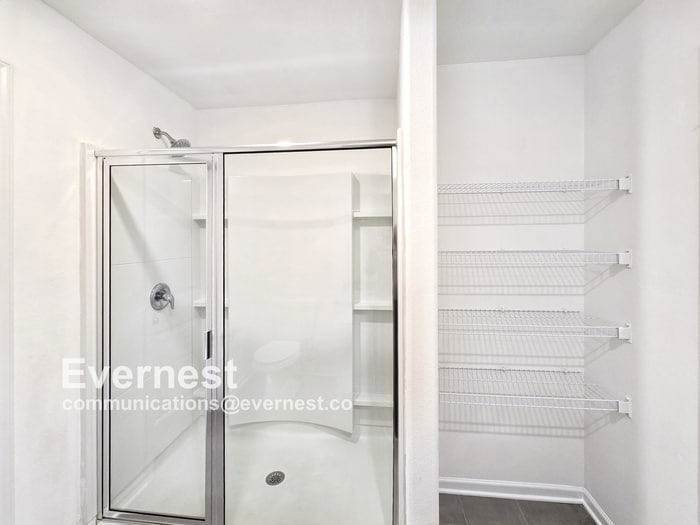 Building Photo - 4039 Meredith Woods Ln
