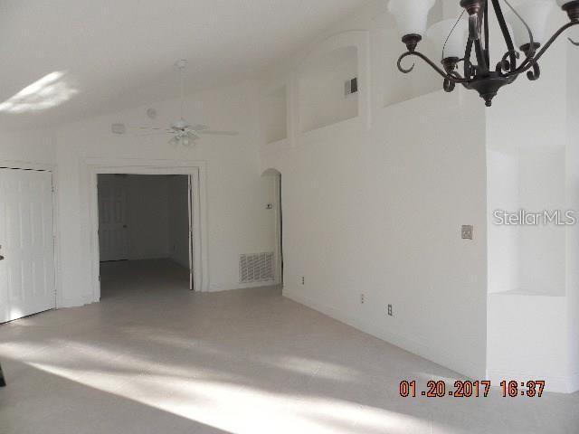 Building Photo - 2565 Davenport Cir