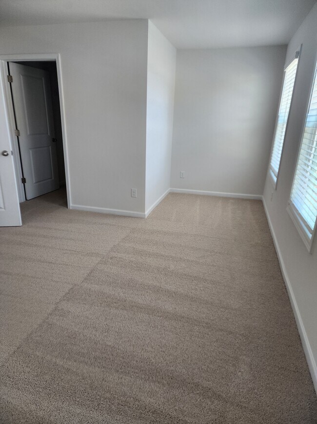 Building Photo - 4146 Steel Wy