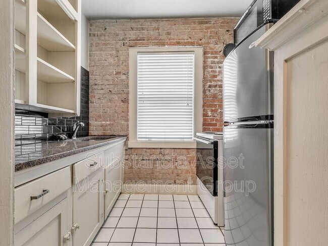 Building Photo - 429 NW 11th St