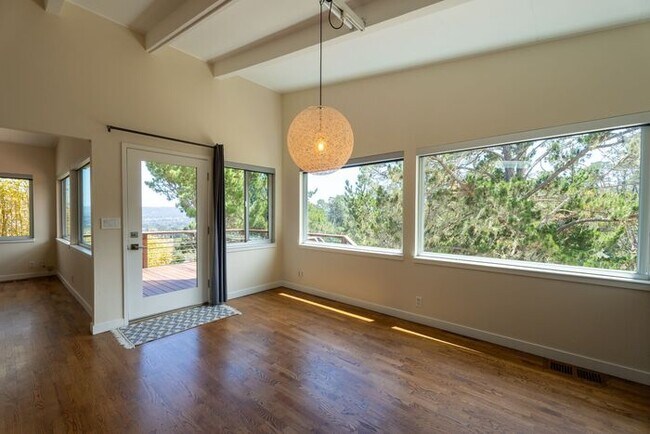 Building Photo - Hilltop Monterey Home