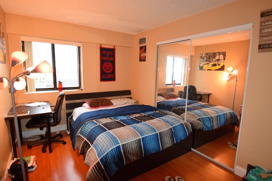 Building Photo - 15 N Beacon St