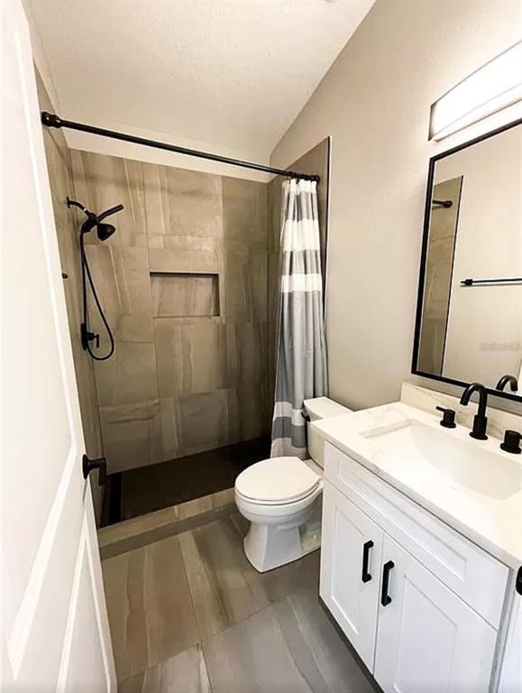 Building Photo - 18505 3rd Ave