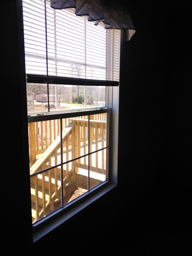 Building Photo - 818 W Grantville Rd