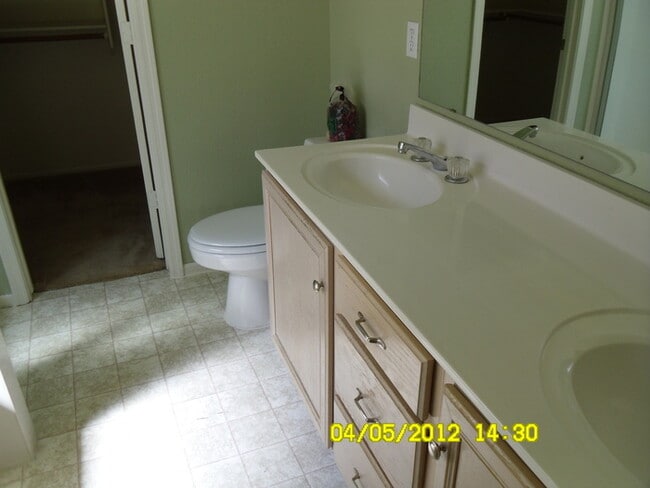 Building Photo - 3 Bed 2 Bath in Most Desired Ahwatukee