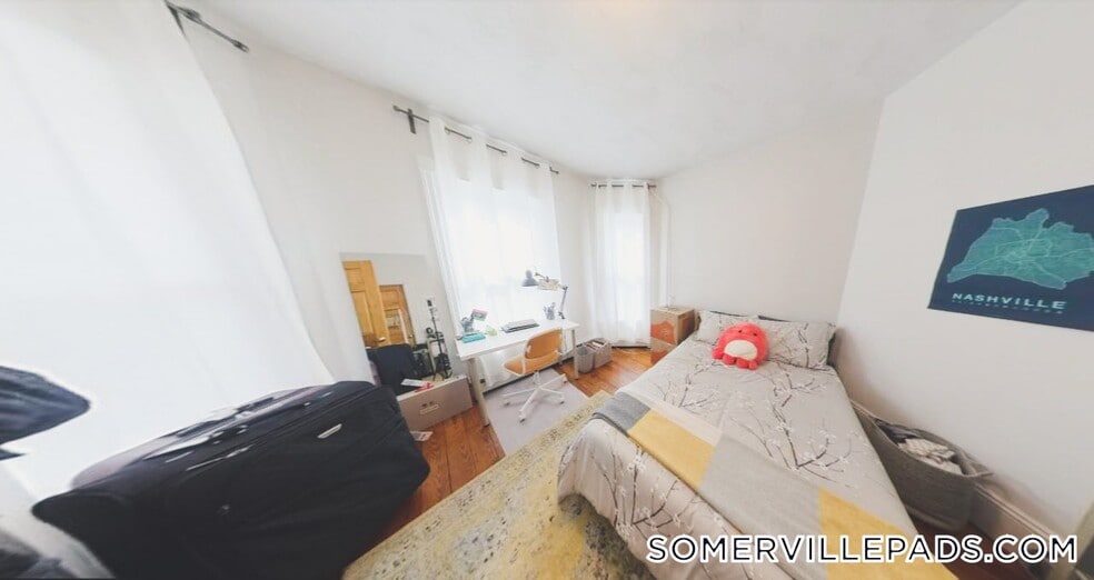 Building Photo - 339 Beacon St