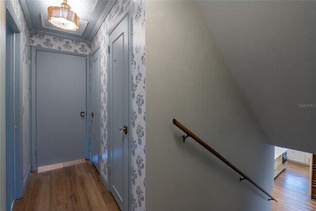 Building Photo - 518 Crestover Dr