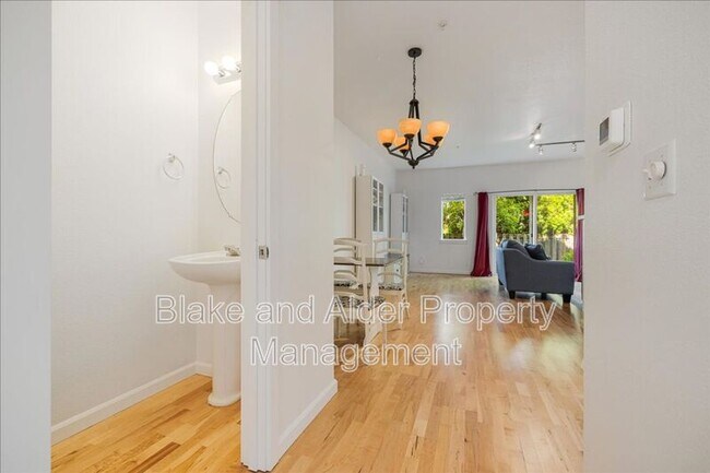 Building Photo - 445 SW 149th Terrace