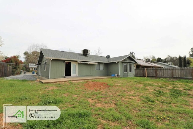 Building Photo - 3712 Canterbury Dr