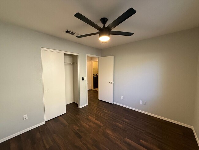 Building Photo - REMODELED 3 Bedroom 2 Bathroom EAST MESA HOME NO CARPET