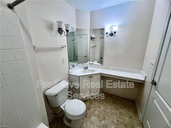 Building Photo - 4581 Duffy Dr