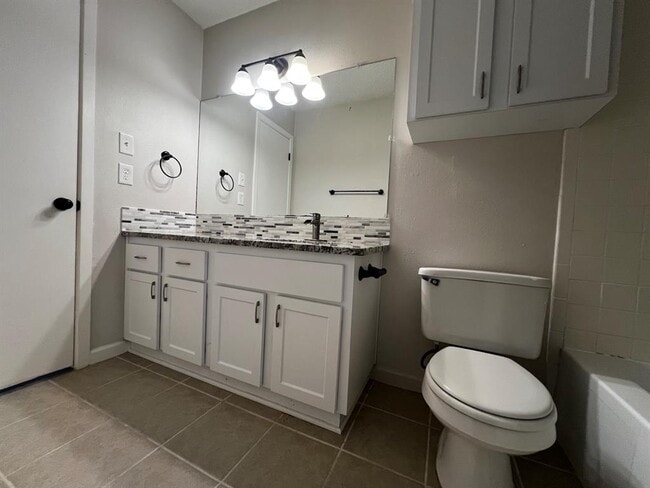 Building Photo - 7506 Chelsea Moor