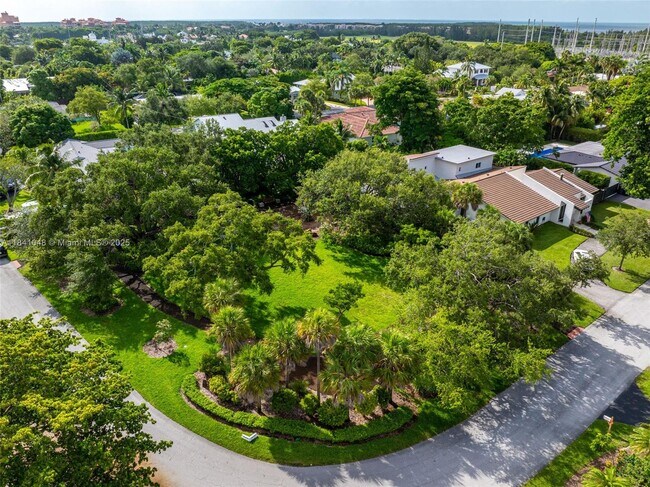 Building Photo - 6561 Marlin Dr