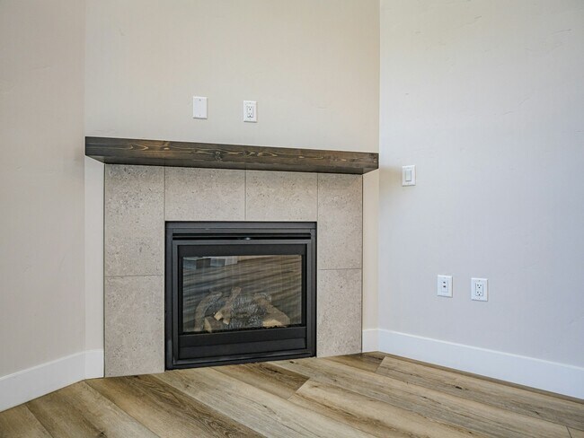 Building Photo - 136 Aptos Vlg Wy