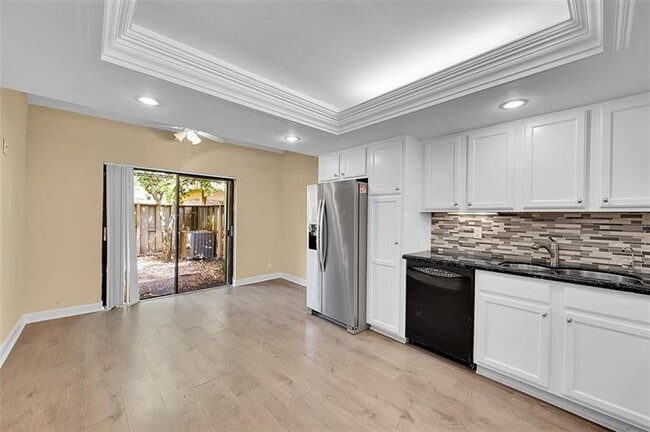 Building Photo - 2134 Deer Creek Woodlands Way