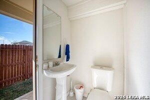 Building Photo - 6827 Kingsley Edge