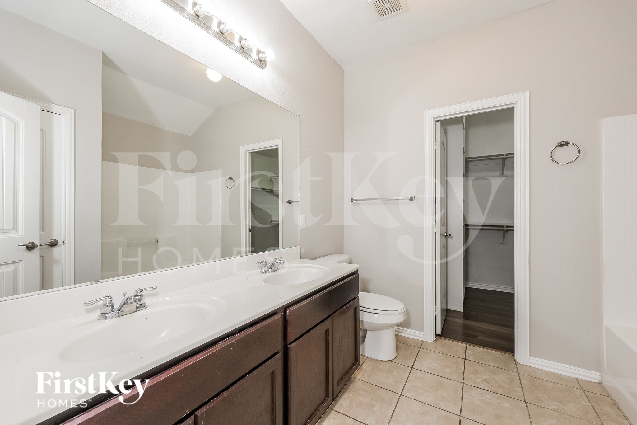 Building Photo - 6728 Ohana Pl