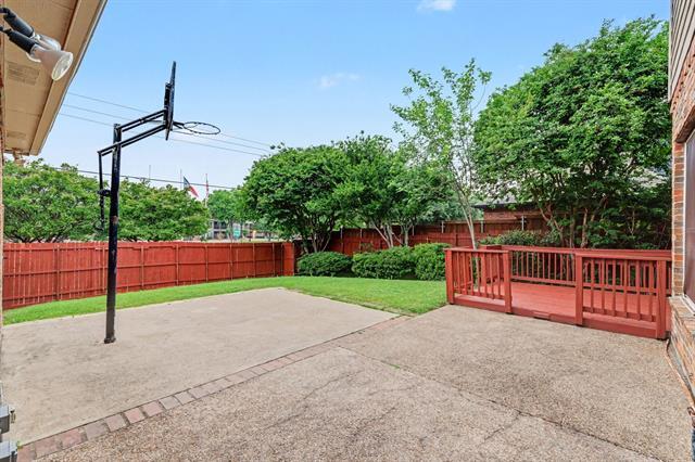Building Photo - 6881 Baird Dr