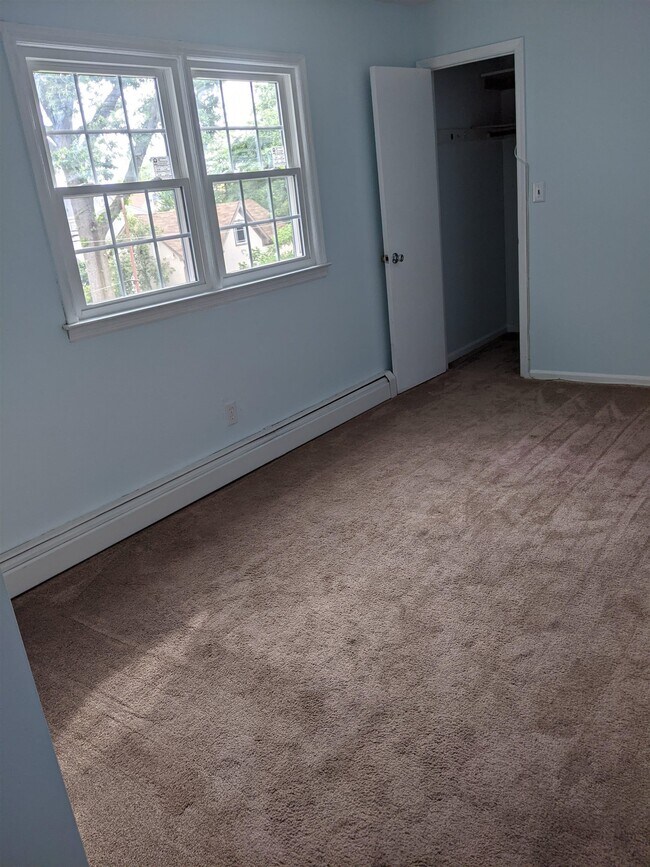 Building Photo - 809 John F. Kennedy Blvd