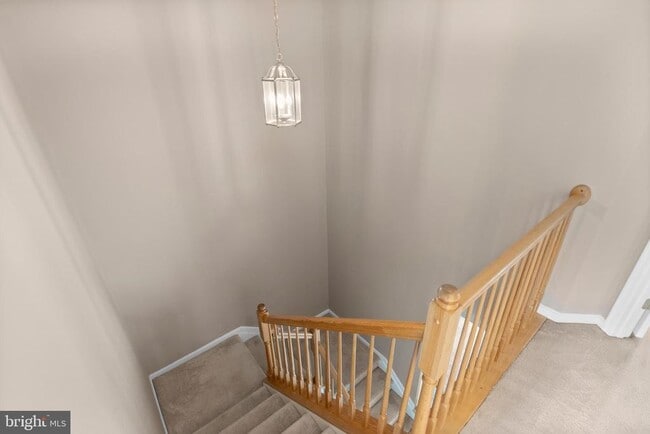 Building Photo - 102 Penns Manor Dr