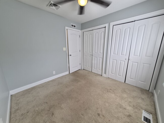 Building Photo - 3922 N Butler Ave