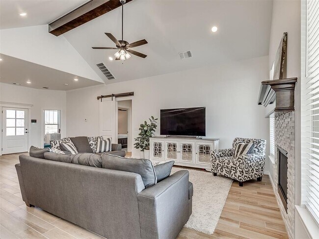 Building Photo - 1718 Zayden Ln
