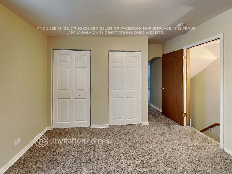 Building Photo - 373 Mors Ave