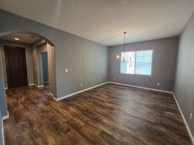 Building Photo - 2036 De La Guerra Way