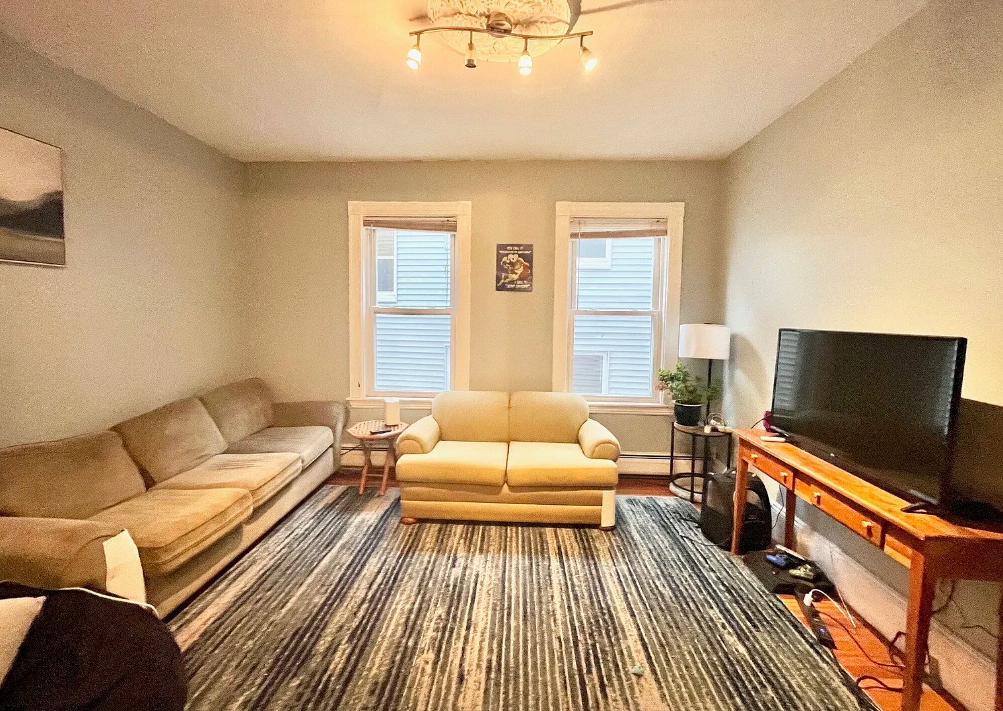 Building Photo - 12 Bucknam St