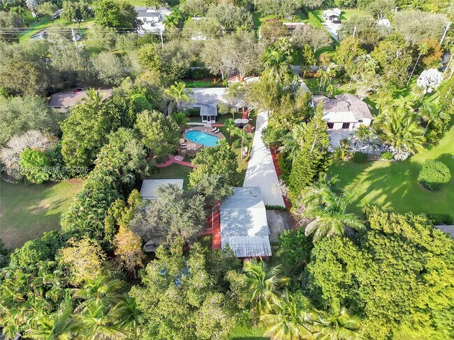 Building Photo - 14330 SW 20th St