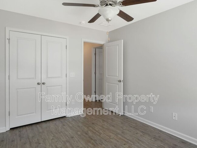 Building Photo - 8968 E Cat Tail Pond Rd