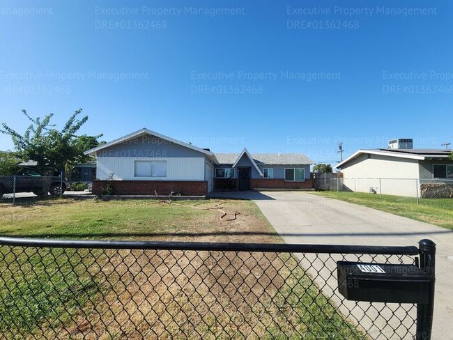 Primary Photo - 3 Bedroom 2 Bath house