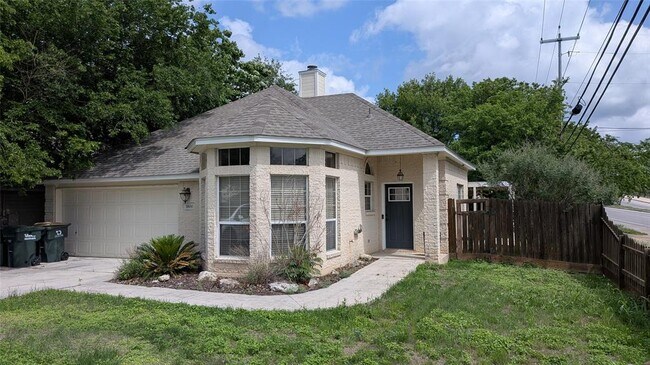 Building Photo - 1800 Pearce Ct