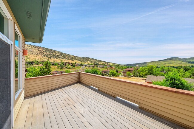 Building Photo - 4 bedroom, 3 bath with separate ADU