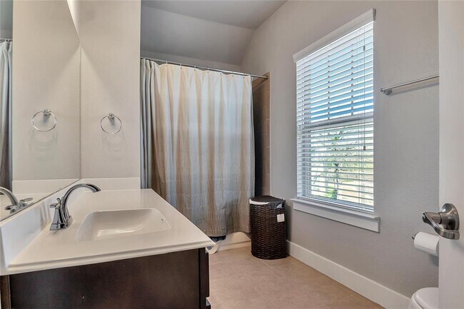 Building Photo - 9302 McKnight Loop