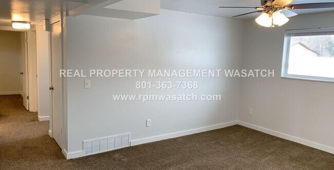 Building Photo - 104 9230 S
