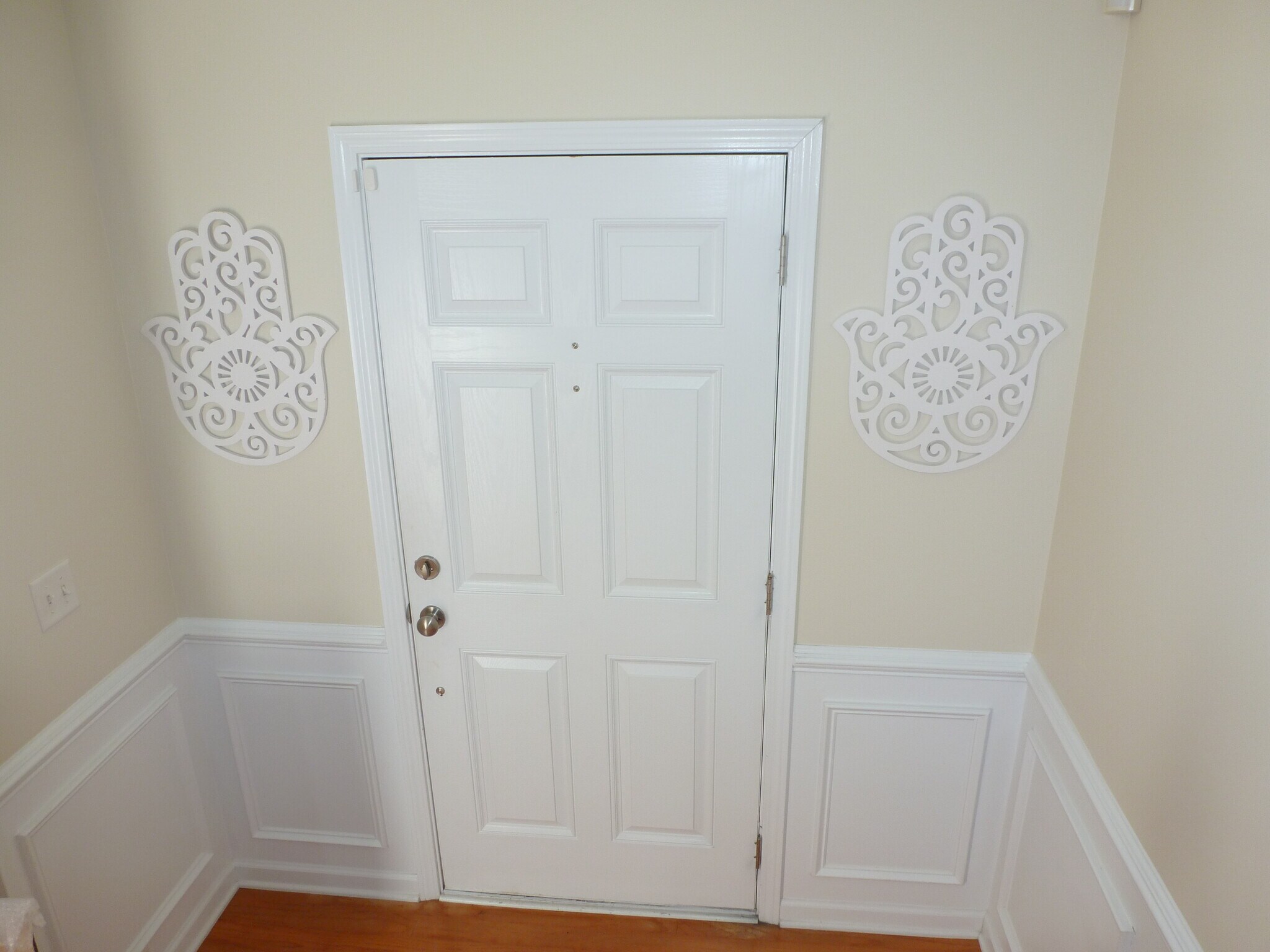 Building Photo - 107 Portland Falls Dr