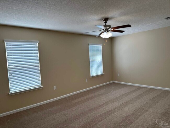 Building Photo - 6482 Flora Court