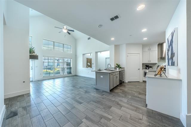 Building Photo - 4050 Pequin Dr