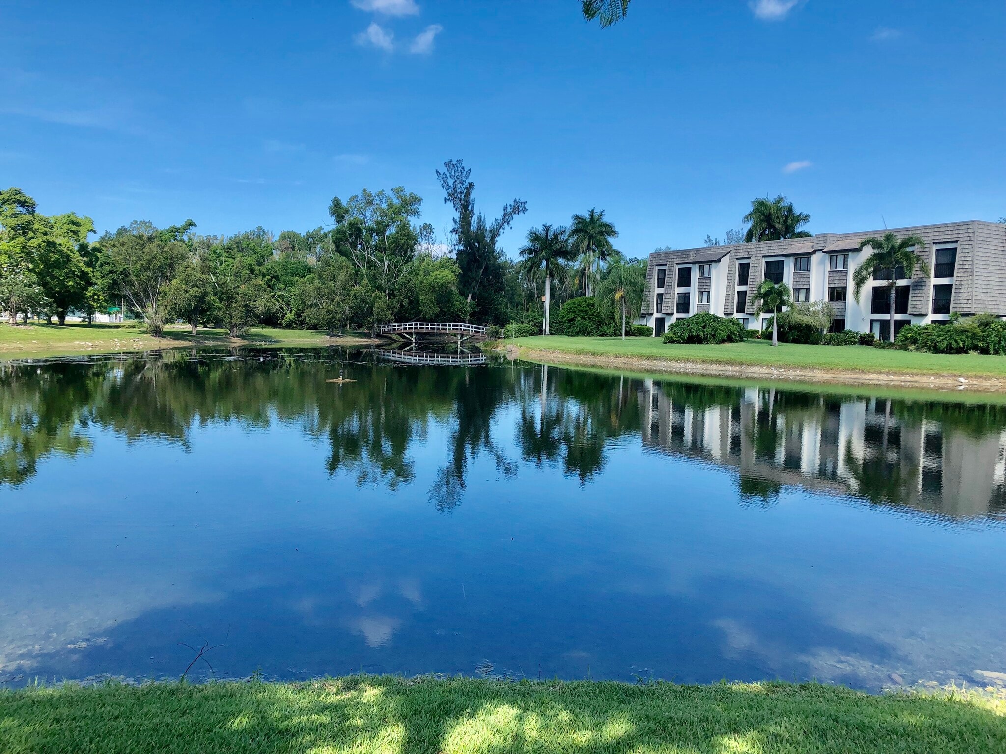 Building Photo - 1645 Spoonbill Ln