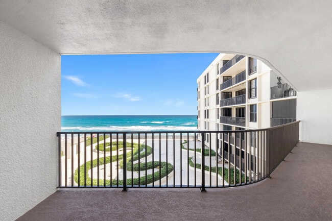 Building Photo - 3610 S Ocean Blvd