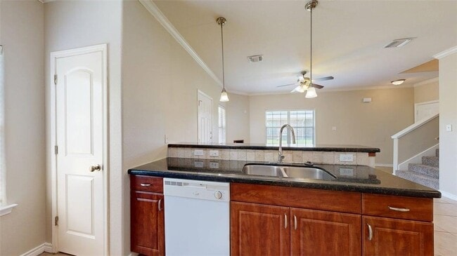 Building Photo - 4436 Reveille Rd