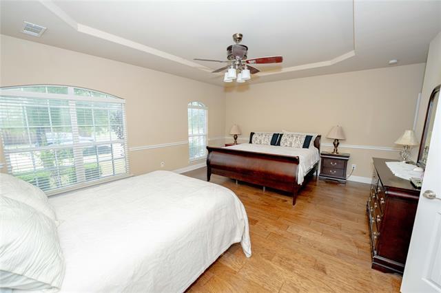 Building Photo - 12339 Shumard Ln