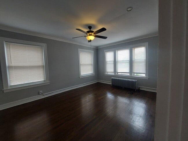 Building Photo - 3112 W 64th St