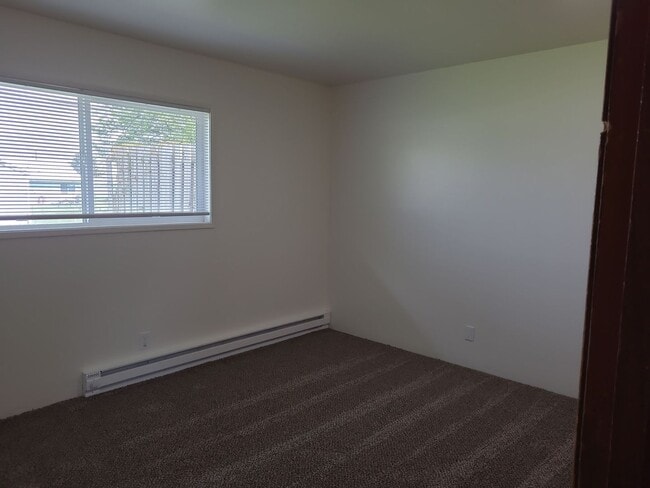 Building Photo - 8912 Travis Dr