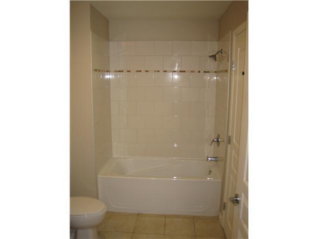 Building Photo - Little Italy LOCATION! Luxury 18th Floor W...