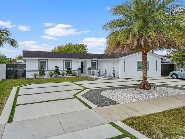 Building Photo - 7324 SW 134th Ct