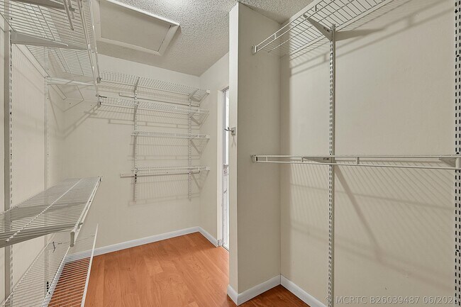 Building Photo - 3630 N Citrus Trce