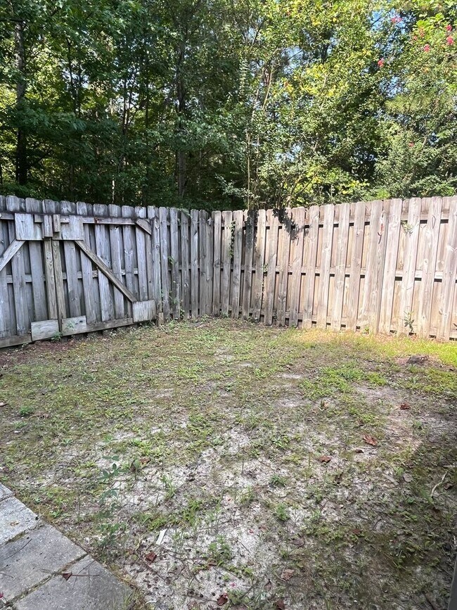 Building Photo - 153 Waverly Point Dr