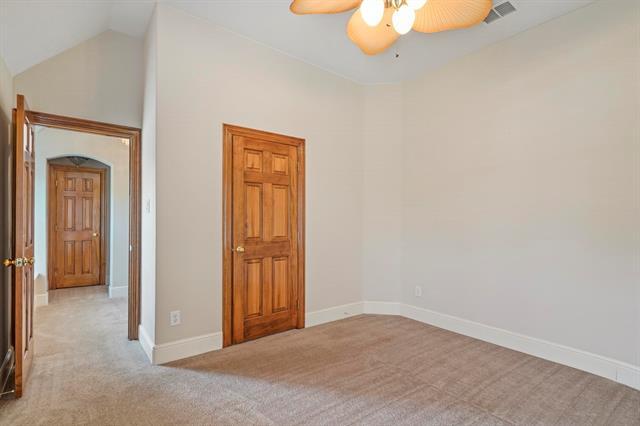 Building Photo - 446 High Point Dr